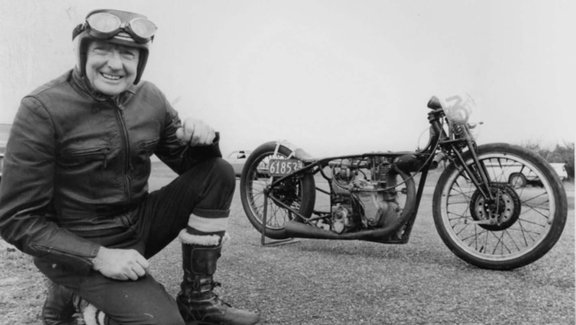 Burt-Munro-Indian-Motorcycle.jpg 